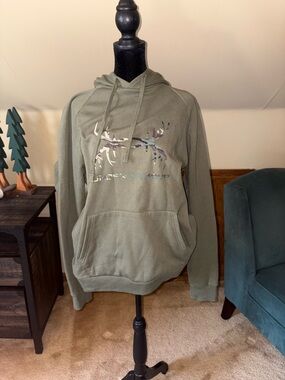Under Armour Sweatshirt with Camo Deer Graphic